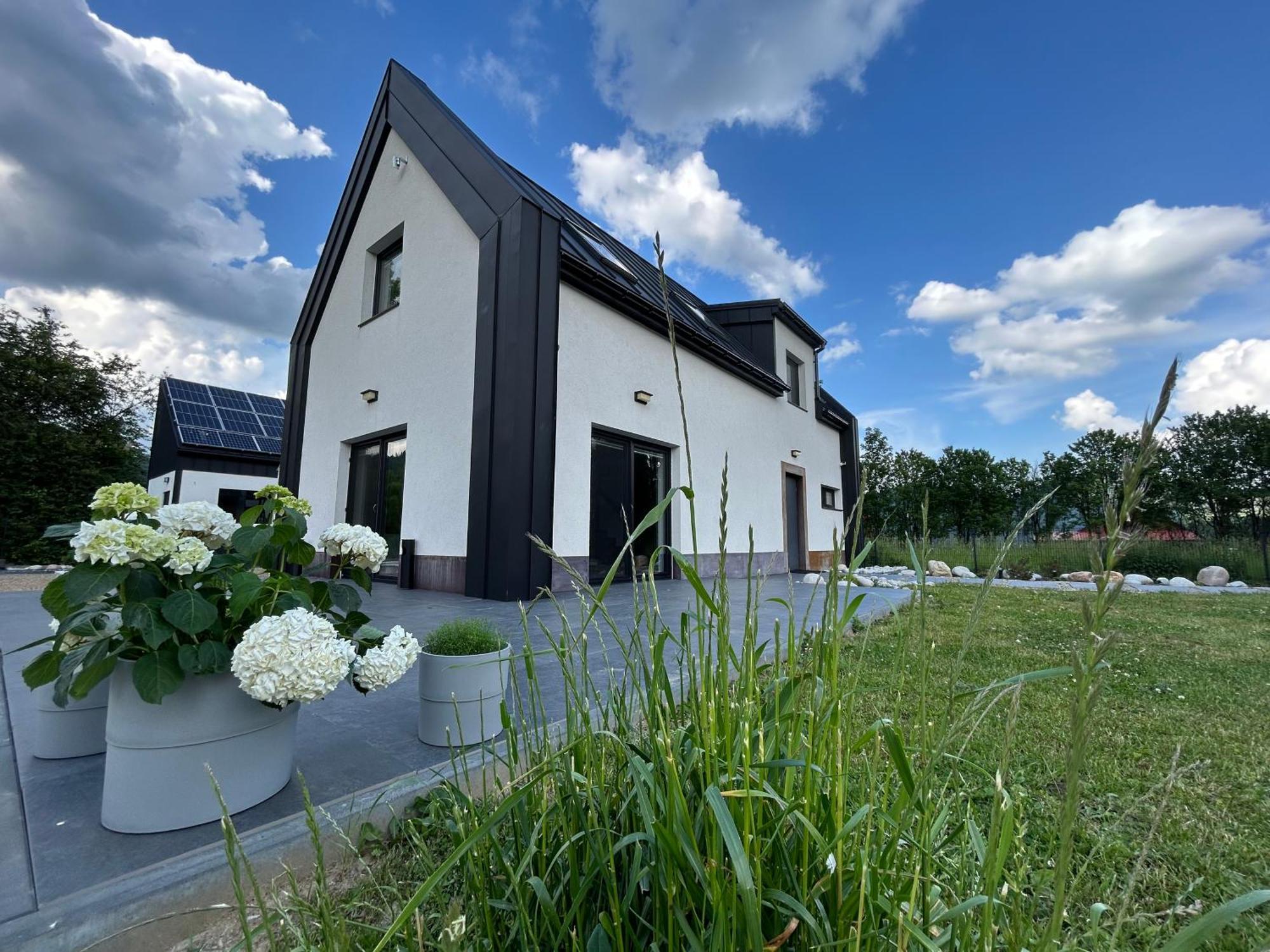 Black & White Houses Niedzica Exterior photo